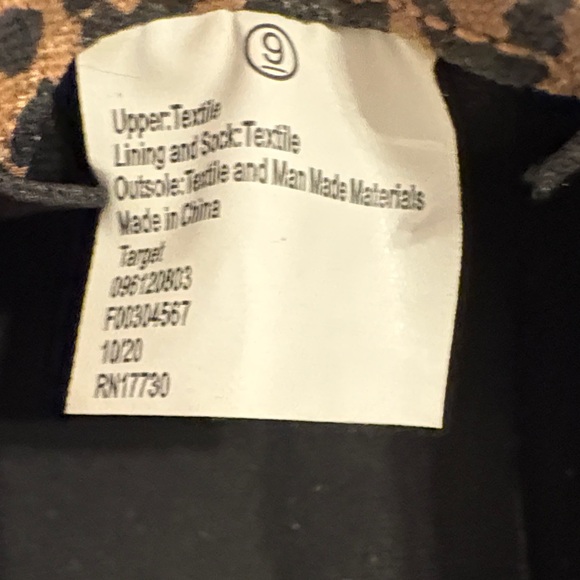 Millie Twin Gore Slip-On Sneakers - Cheetah Print - Picture 3 of 6